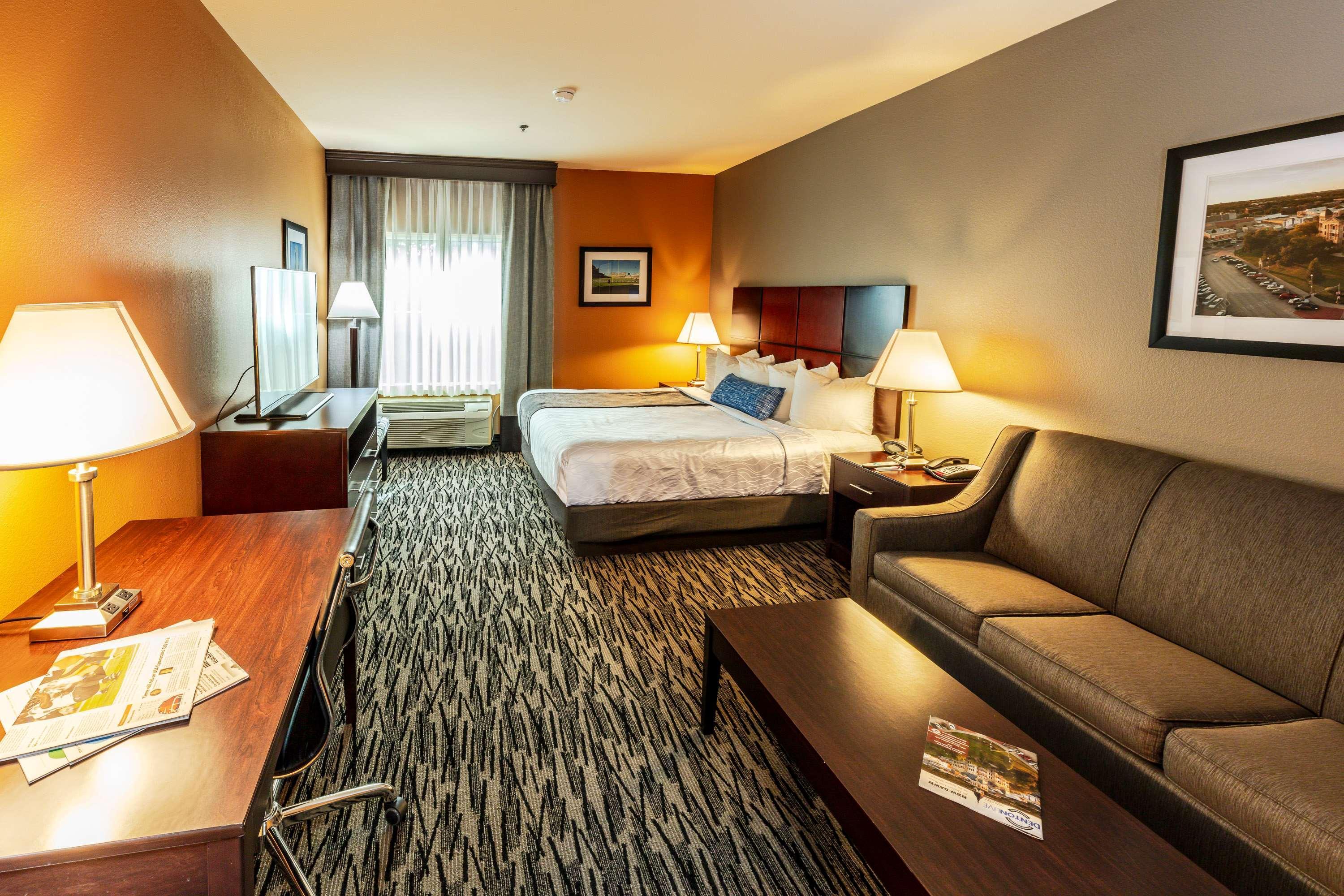 Best Western Plus Denton Inn & Suites Εξωτερικό φωτογραφία