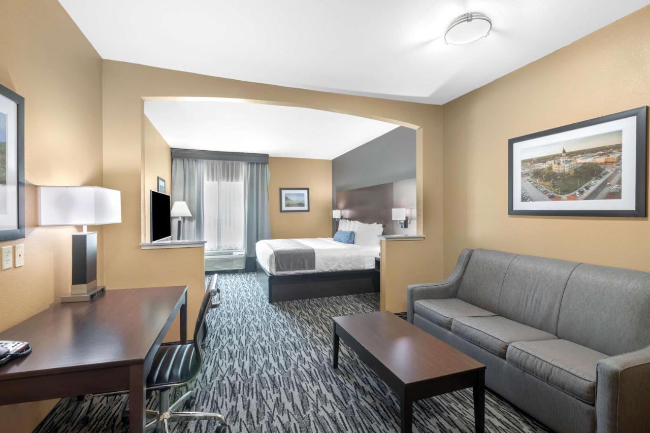 Best Western Plus Denton Inn & Suites Εξωτερικό φωτογραφία