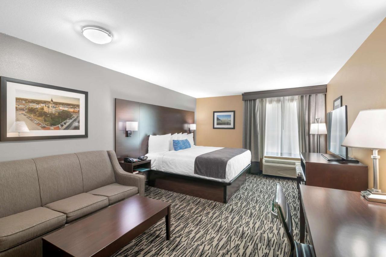 Best Western Plus Denton Inn & Suites Εξωτερικό φωτογραφία